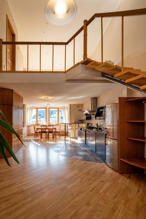 Old Riga Aldaru Street 2 Level Apartment With Terrace Exterior foto